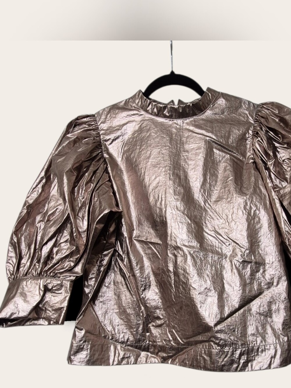 FARM Rio NWT Metallic Bronze Puff Sleeve Blouse Small